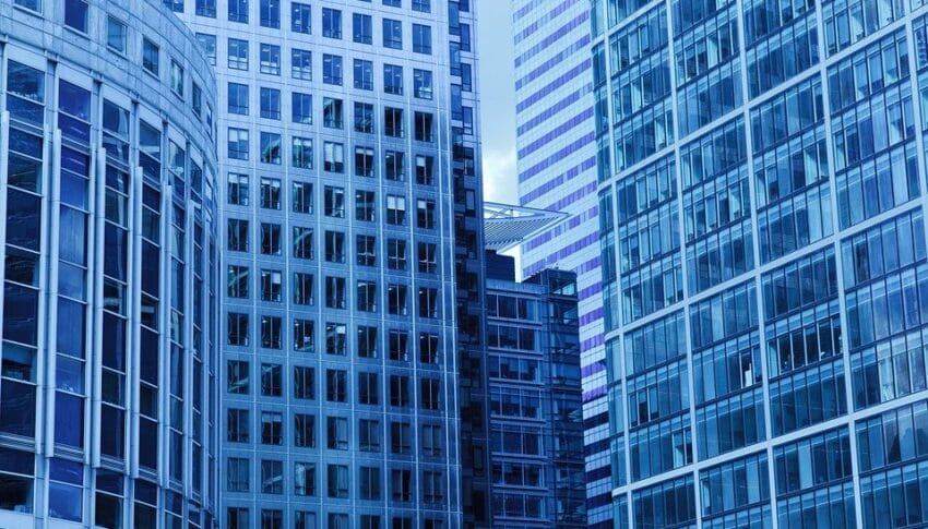 The Pros and Cons of Buying Foreclosed Homes: What Every Homebuyer Needs to Know