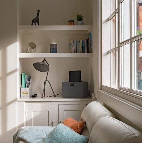 Turning Foreclosed Homes into Investments: Tips for Landlords and Flippers